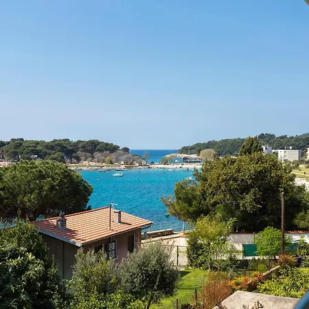 Guest house Tonka Near And Sea